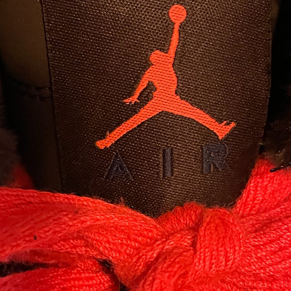 Nike Air Jordans - Picture 9 of 11